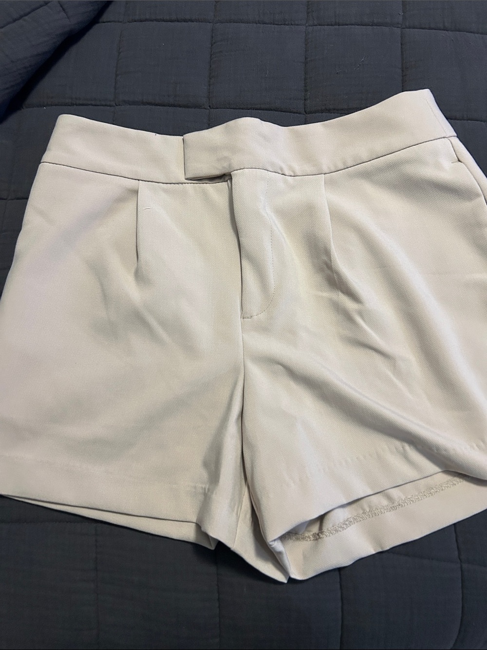 a new day Cream High-Rise Tailored Shorts